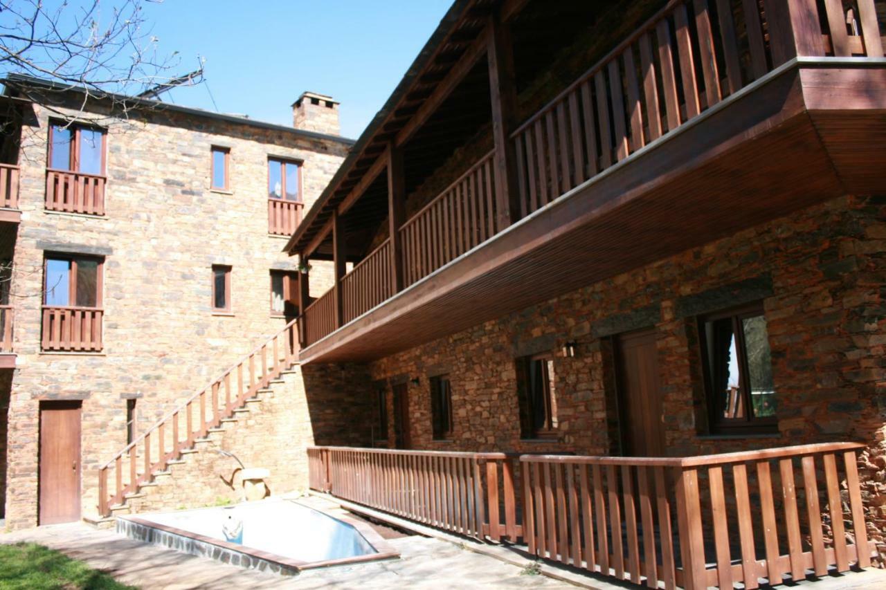Casas Do Rio * Pampilhosa da Serra